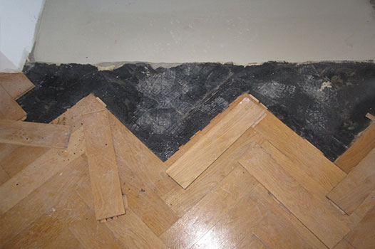 Teerkleber unter Holzparkett Teerkleber unter Holzparkett